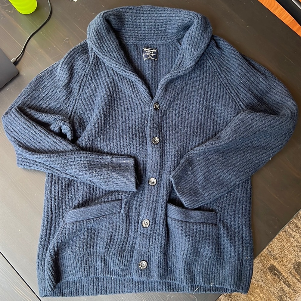 Bundle of 2 Abercrombie and Fitch Mens XL Cardigans